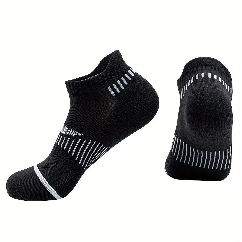 Men's Classic Crew Socks for Sports and Outdoor Activities